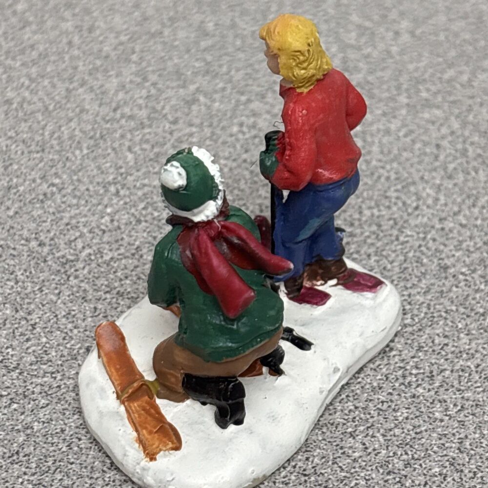 St Nicholas Square Christmas Village Children Skiing Figurine - Picture 4 of 5
